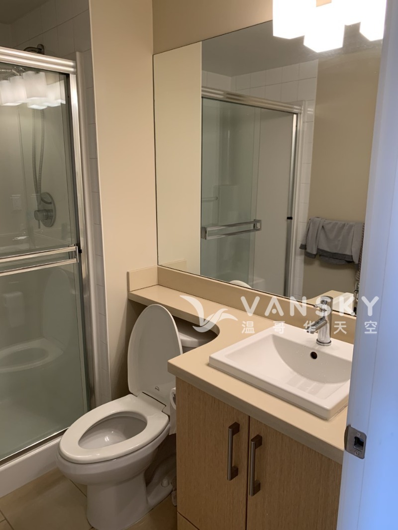 260515091425_10 Washroom-reg2.jpg